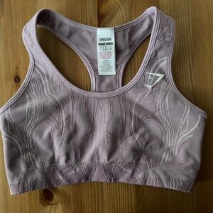 Gymshark sports bra size medium